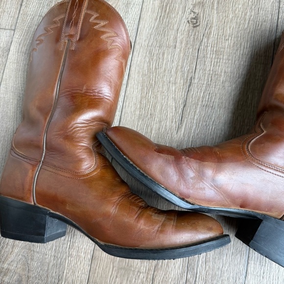 Ariat Sedona cowboy boots leather men size 9D Style #34625 brown READ main image 7